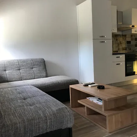 Lena Apartment Baška